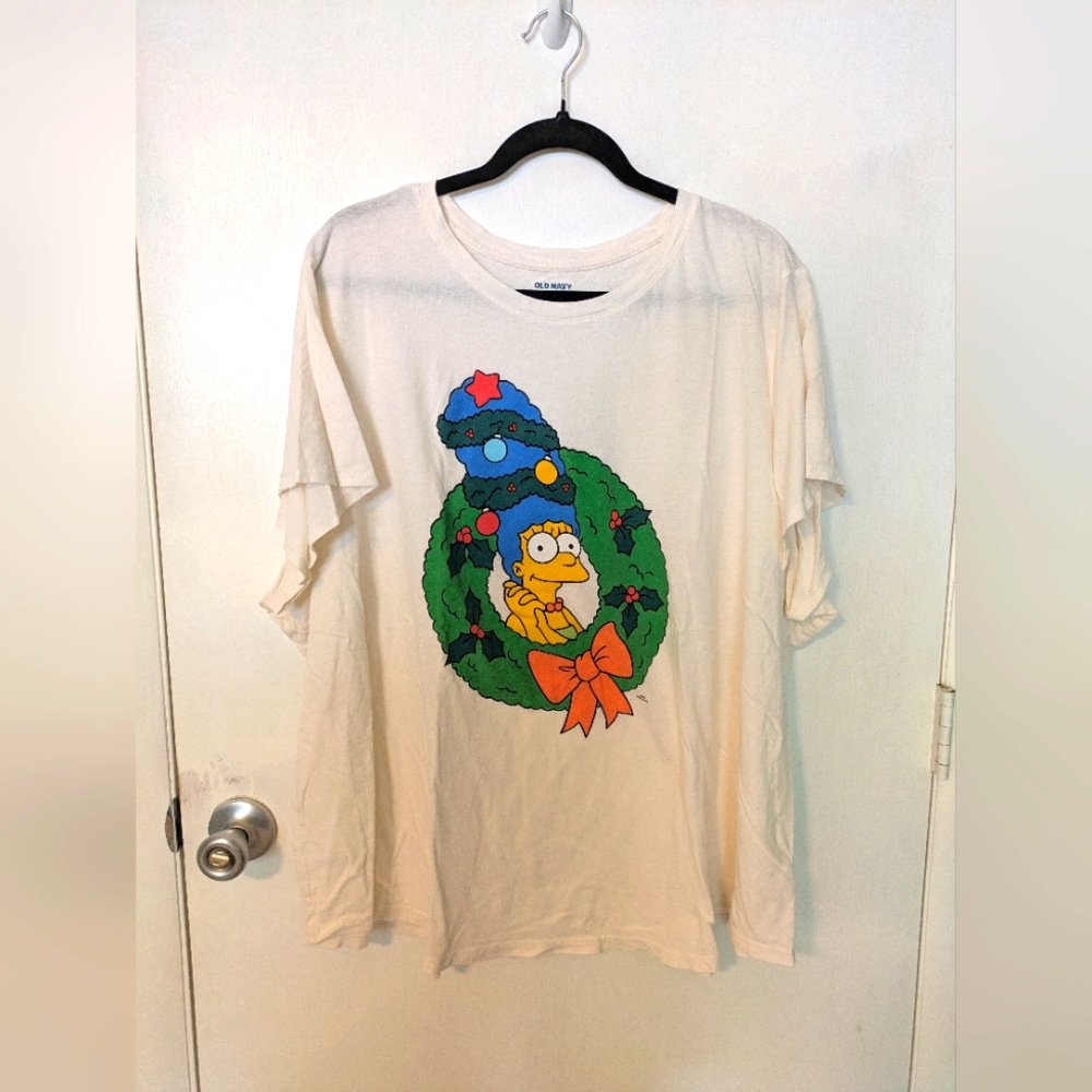 Old Navy 4x Marge Simpson Christmas Tee